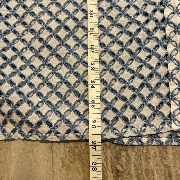 SAMUEL DONG Eyelet Cut Out Shirt Size Medium - Picture 11 of 12